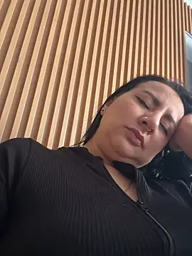 Abril_Luv - Show naked