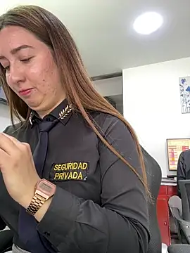 Suzy-111 - 🥵COWORKER SUCK MY TITS🍒