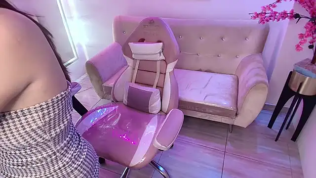 Mellissa_gates - show pussy 🔥