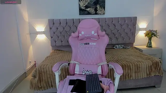 Layla_secret - hi baby