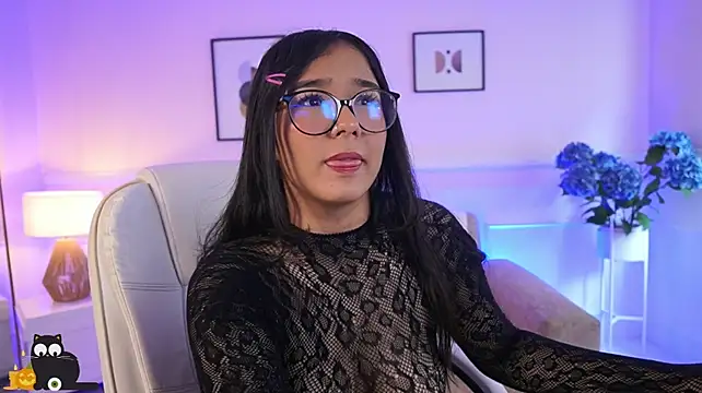 VioletJoness_