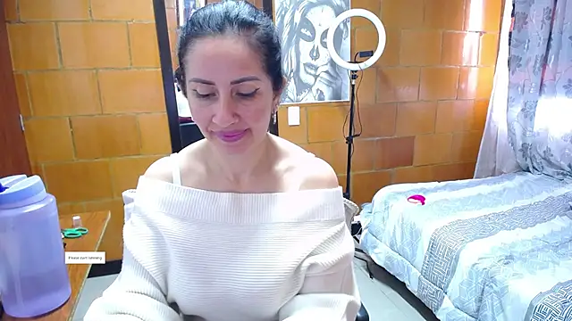 Charlote_temple - oil boobs