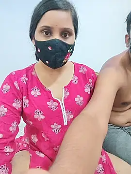 Your___Riya - Flash ass hole in public 😘🥰🥰
