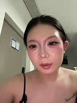 Shuyuanli445 - 户外脱内衣