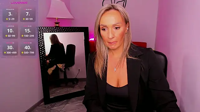 Alisa_Allisen - Sexy Dance😍😇😜