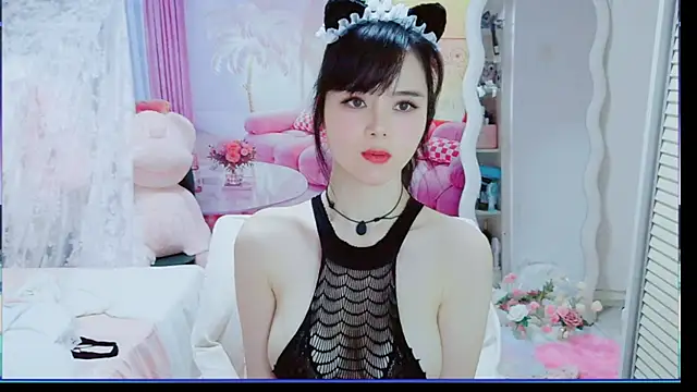Q-Mia - 希望今天可以早点下班