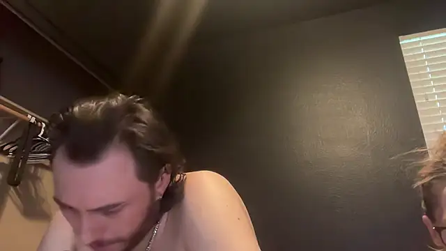 Hungandcloudy - HUGE CUMSHOTTT