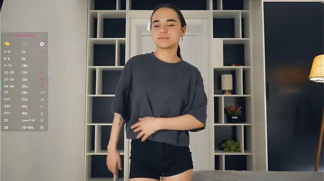 CourtneyBasbas - suck 2 fingers with drool