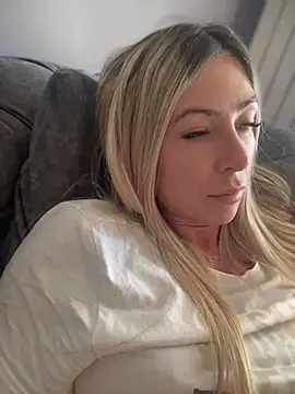 RaquelleDevon - tease me good