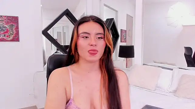 Vero_Stef - Hard spanks x3 in my ass