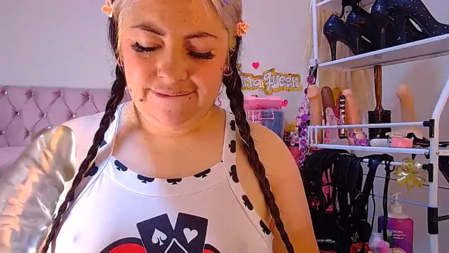 Lanaqueen699 - DEEPTHROATH SPIT MOANS