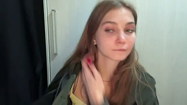 Babysmall_girl - Suck finger