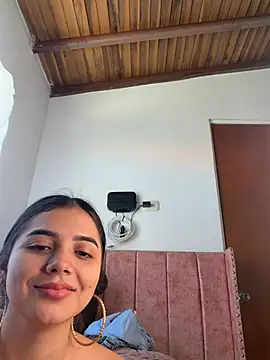 Estrella22 - rebotar tetas