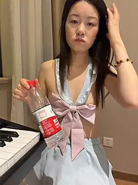 Zhenzhu443 - 女上位抽插五分钟