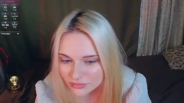 KaleyMahunik - LICK AND BITE MY LIPS