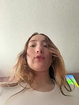 Valery_Salmons - Fingering pussy