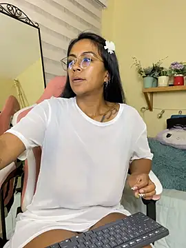 Giisell - Spit on tits🤤💦💦