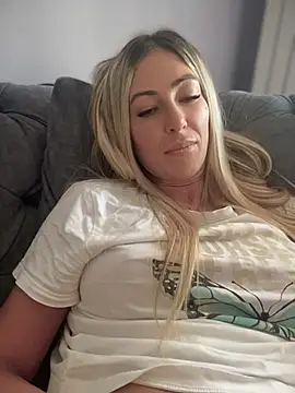 RaquelleDevon - tease me good