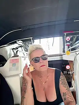German_Milf - Last tip 4 FUCKVIDEOS Karin&TS Peggy 🍆