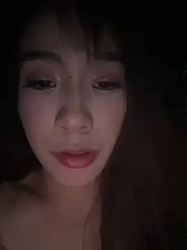 CiCi9 - 🦌园长户外舔闺蜜奶