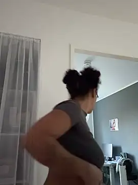 SweetPetiteNoir - Doggy Postion + Show My PUSSY!!!😈
