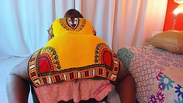 NikollSalas - Twerk in Pacific Dress