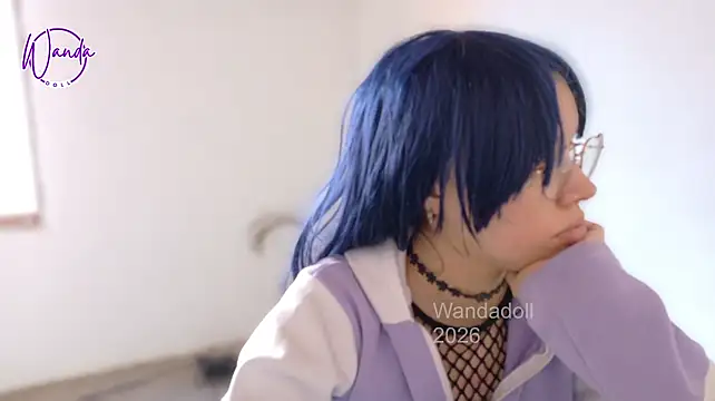 WandaDoll - Fingers in pussy + cum