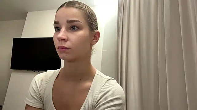 PickmeGirl - ill strethcing a little