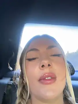 FrancescaNappi - MOSTRACI LE TETTE ( show us ur boobs)