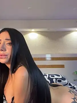 Zaffira_ - show cum