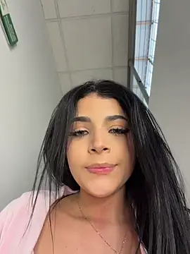 ArieliciousXXX - SQUIRT IN PUBLIC ARIEL 😻💦💦
