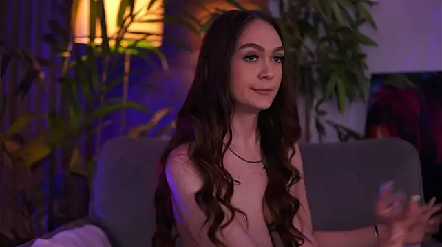 HotBustyBabeX - Some pussy rubs can never go wrong 💦