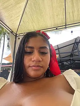 NayTorres - DOMI INSIDE PUSSY + BIG SQUIRT