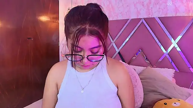 Miaa_Smiith1 - 🥵Ride dildo+cum Mia🥵