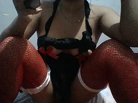Erica_LoveJoy - Sexy Dance Strip Tease