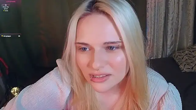 KaleyMahunik - LICK AND BITE MY LIPS
