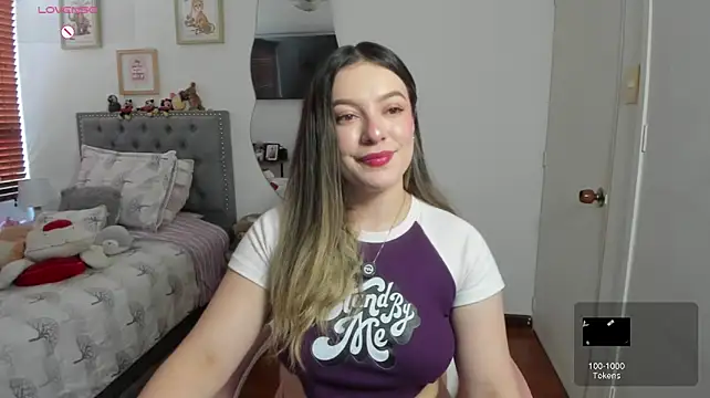 Samysweet_8 - Undress me and spanks my ass