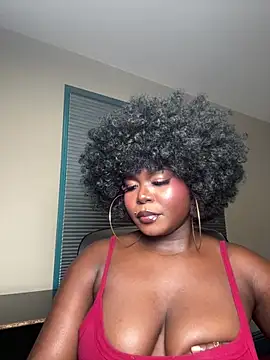 WomanNextdoor1 - Make this pussy scream 🙀 🍑💦daddy
