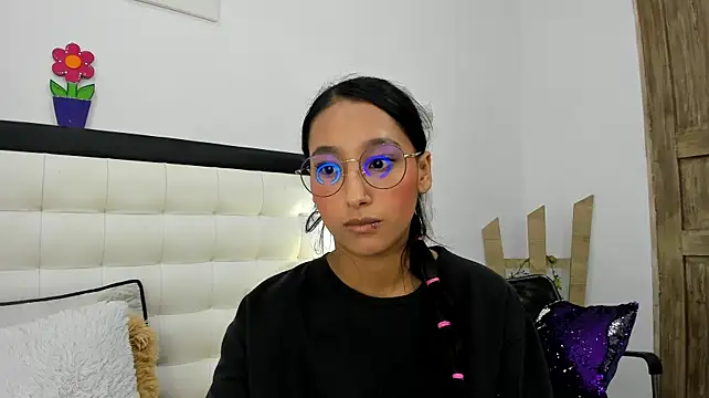 Celeste_71 - Clothles off with a sexy dance