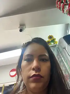 MIA_ROSSEEE - Naked in the store with erotic dance