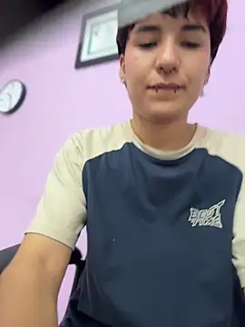 Emma_cute7 - touch pussy+lick finger