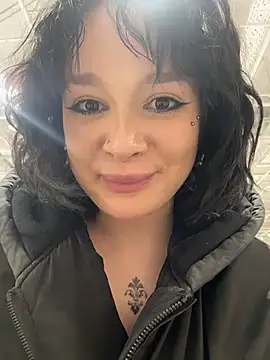 MietteDream - RSKY Flash pussy in mall near people