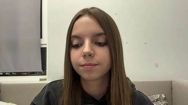 LisaPorse - air kiss + cute wink