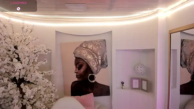 Conny__curly - show tits ♥