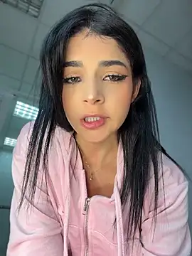 ArieliciousXXX - SQUIRT IN PUBLIC ARIEL 😻💦💦