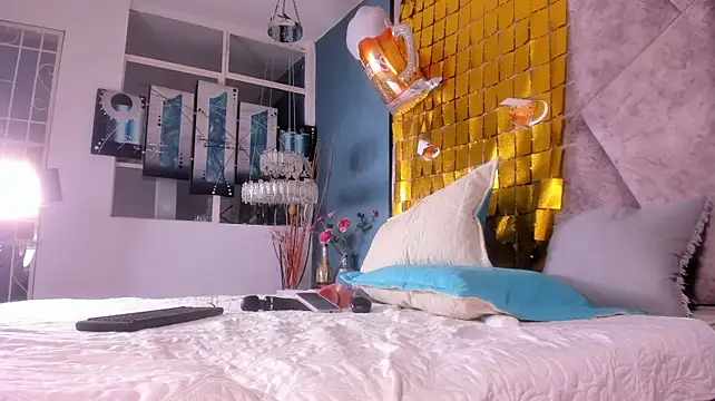 Camilaa_Sanchez_ - In doggy without panty 🔥🍑
