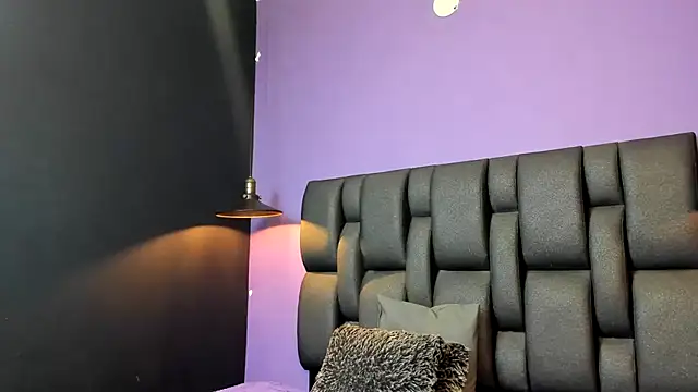 Victoria_carterr - oil boobs