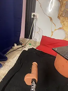 Ariana_ec - show naked x10min