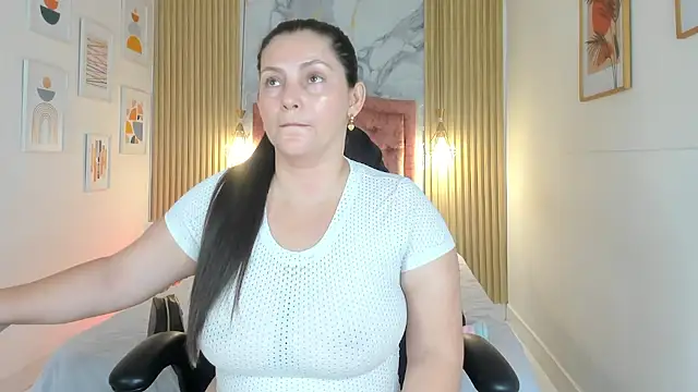 Angelswets - oil all over my body
