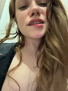 Lucy-joy - ooops MAKE ME MOAN in public